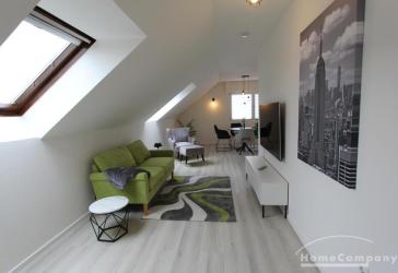 Modern möblierte 2-Zimmer-Dachgeschosswohnung in Wesseling!