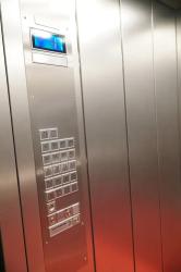 4-Zimmer-Wohnung, 2 Loggien mit weitem Ausblick, beste Infrastruktur, derzeit vermietet, Eigenbedarf möglich, oder Bezugsfrei in Absprache – Berlin – Vorschaubild 25