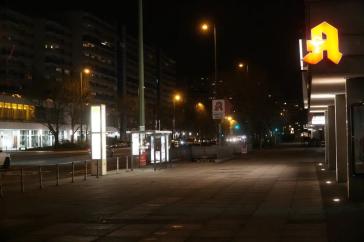 4-Zimmer-Wohnung, 2 Loggien mit weitem Ausblick, beste Infrastruktur, derzeit vermietet, Eigenbedarf möglich, oder Bezugsfrei in Absprache – Berlin – Vorschaubild 39
