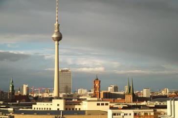 4-Zimmer-Wohnung, 2 Loggien mit weitem Ausblick, beste Infrastruktur, derzeit vermietet, Eigenbedarf möglich, oder Bezugsfrei in Absprache – Berlin – Vorschaubild 41