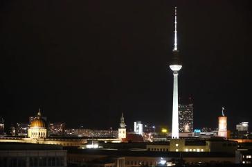 4-Zimmer-Wohnung, 2 Loggien mit weitem Ausblick, beste Infrastruktur, derzeit vermietet, Eigenbedarf möglich, oder Bezugsfrei in Absprache – Berlin – Vorschaubild 42