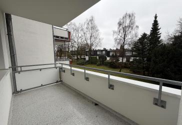 Sonniger Balkon & ruhiges Wohnen im Grünen – helle, großzügige Räume