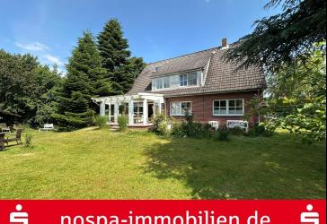 Solide gebautes Wohnhaus mit großem Grundstück