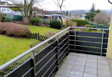 145 m²-Maisonette-Wohnung mit Balkon und Blick ins Grüne