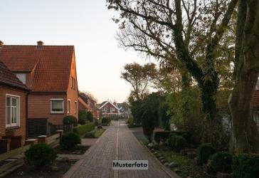 Einfamilienhaus mit angebauter Scheune - provisionsfrei