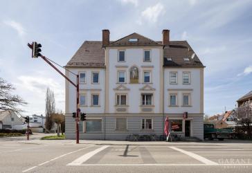 Hochwertig sanierte 3 Zimmer-Wohnung mit Tiefgaragen- und Außenstellplatz in Gersthofen