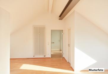 Gemütliche 4-Zimmer-Wohnung unterm Dach