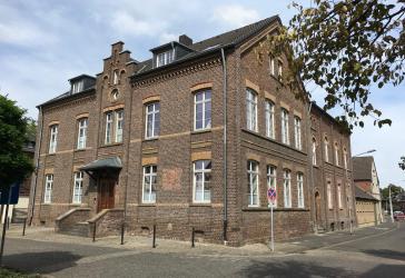 WBS-Seniorenwohnung (60+) | 62 m² | Erdgeschoss in der historischen AHL SCHULL