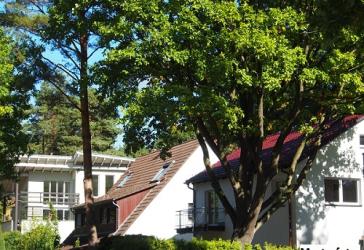 2-Familienhaus nebst Garten und Carport