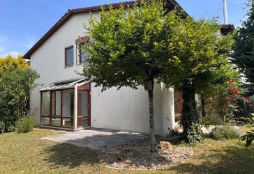 Gepflegtes REH mit Garten und Aussicht - ruhig, hell, familienfreundlich