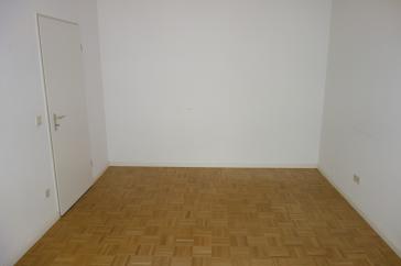 EXKLUSIV BILK NÄHE UNI HELL + RUHIG RENOVIERT KOMPLETT PARKETT DUSCHBAD TG-STELLPL. 1.OG / AUFZUG – Düsseldorf – Vorschaubild 5