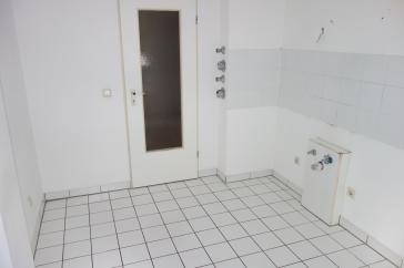 EXKLUSIV BILK NÄHE UNI HELL + RUHIG RENOVIERT KOMPLETT PARKETT DUSCHBAD TG-STELLPL. 1.OG / AUFZUG – Düsseldorf – Vorschaubild 7