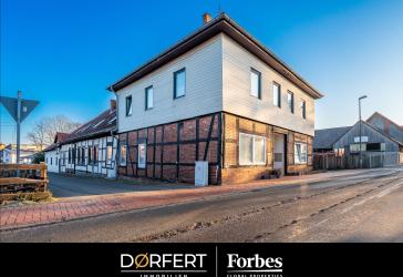 Steyerberg: Mehrfamilienhaus mit 5 Einheiten & deutlichem Mietsteigerungspotenzial