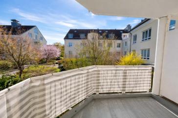 GEPFLEGTE 2-RAUM WOHNUNG MIT 2 BALKONEN UND TIEFGARAGENSTELLPLATZ – Dresden / Schönfeld-Weißig – Vorschaubild 6