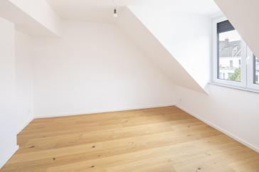Gut ausgestattete 3 Zimmer-Wohnung mit Dachterrasse & Einbauküche in Düsseldorf Pempelfort – Düsseldorf – Vorschaubild 9