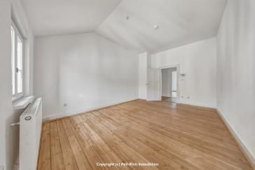 GROSSZÜGIG – Wohnung mit viel Raumgefühl und Charme in denkmalgeschützten Altbau-Mehrfamilienhaus – Karlsruhe – Vorschaubild 2