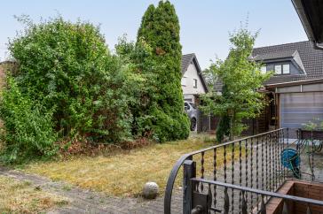Doppelhaushälfte, mit Garage und Garten in der begehrten Vogelsiedlung von Düsseldorf-Unterrath – 40468 Düsseldorf – Vorschaubild 2