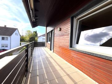 Rohdiamant: 4-Zimmerwohnung mit Balkon – Durmersheim – Bild 1 von 14