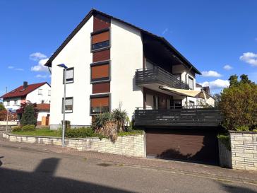 Rohdiamant: 4-Zimmerwohnung mit Balkon – Durmersheim – Vorschaubild 3