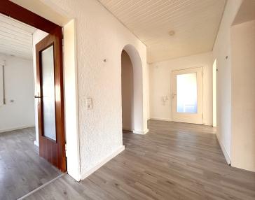 Rohdiamant: 4-Zimmerwohnung mit Balkon – Durmersheim – Vorschaubild 9