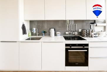 Exklusive 4-Zimmer-Wohnung mit Wasserblick, Balkon & Tiefgarage in Bestlage von Berlin-Spandau – Berlin – Vorschaubild 6