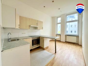 Bezugsfertige, moderne 2-Zimmer-Wohnung mit Balkon & Fahrstuhl in Berlin Spandau – 13581 Berlin – Vorschaubild 2