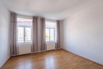 Denkmalgeschützte 3-Zimmer-Eigentumswohnung mit Balkon und Aufzug - Provisionsfrei! – Vorschaubild 6