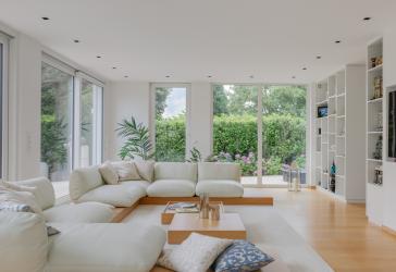 Architektenhaus mit Panoramablick, 1.135qm Grundstück, 2 Doppelgaragen, nur 20 Min. bis Düsseldorf