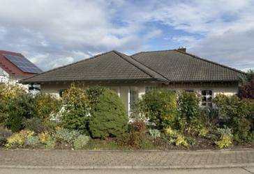 Bungalow mit Einliegerwohnung- Preisreduziert-