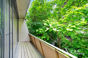 WIE EIN BAUMHAUS! Gemütliche 2 Zimmer Wohnung mit ca. 78m², EBK, Concierge und Gym in Berlin-Mitte! – Vorschaubild 4