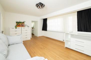 Exklusive 3-Zimmer-Wohnung mit Balkon, Einbauküche, Garage und Stellplatz in Düsseldorf Düsseltal – Düsseldorf – Vorschaubild 9
