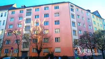 vermietete 2-Zimmer-Eigentumswohnung mit Sonnen-Balkon zum Hof Nähe Volkspark Wilmersdorf – 10715 Berlin – Vorschaubild 4