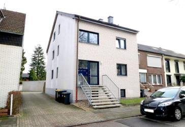 Schicke 2-Zi-DG-Whg mit Süd-Ost-Loggia in sehr guter Lage von DU-Neumühl