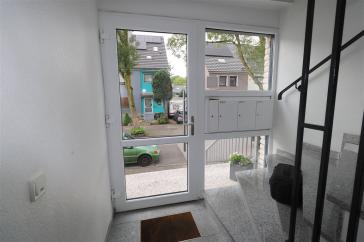 Schicke 2-Zi-DG-Whg mit Süd-Ost-Loggia in sehr guter Lage von DU-Neumühl – 47167 Duisburg – Vorschaubild 3