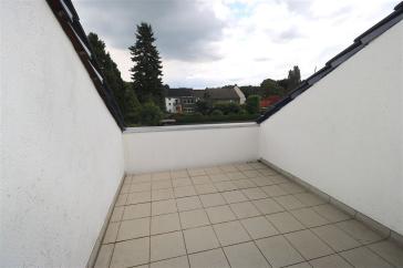 Schicke 2-Zi-DG-Whg mit Süd-Ost-Loggia in sehr guter Lage von DU-Neumühl – 47167 Duisburg – Vorschaubild 10