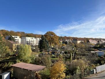 Property thumbnail 10