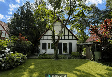 Wohnen im Grünen – Siedlungshaus mit Sonnenterrasse und Anbaumöglichkeit in Kleinmachnow