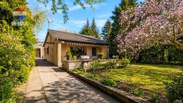 Einfamilienhaus Bungalow in Berlin-Karow mit Keller, Garage, 1.006 m² Grundstück | Ausbaupotenzial | Ihr Angebot im digitalen Verfahren erwünscht! – Berlin – Vorschaubild 2