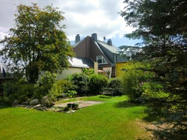 Dresden-Omsewitz: DHH mit Bauplatz (teilbar)