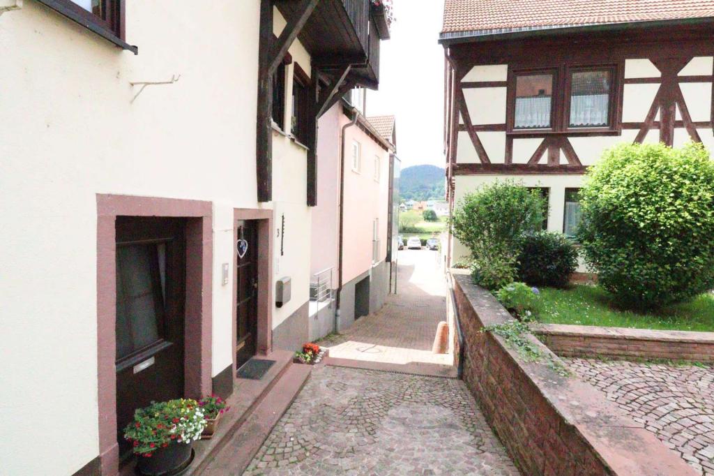 Haus kaufen 97896 FreudenbergRauenberg Hauskauf 97896 Freudenberg