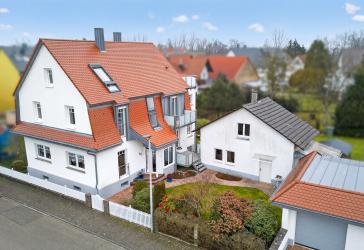 Seltene Gelegenheit: Gepflegtes Zweifamilienhaus mit viel Platz, Ruhe und Entwicklungspotential