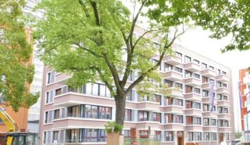 Neuwertige 2-Zimmer-Wohnung, barrierefrei, Süd-Balkon, hochwertig ausgestattet, Einbauküche, Eigenbedarf möglich – 10557 Berlin – Bild 1 von 21