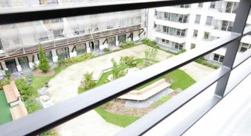 Neuwertige 2-Zimmer-Wohnung, barrierefrei, Süd-Balkon, hochwertig ausgestattet, Einbauküche, Eigenbedarf möglich – 10557 Berlin – Vorschaubild 3
