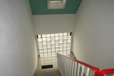 KOMFORT WOHNUNG IN URDENBACH HELL UND RUHIG KOMPLETT LAMINAT WANNENBAD 2 ZIMMER / 3. ETAGE (DG) – Düsseldorf – Vorschaubild 12