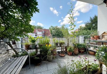 Charmante Maisonette-Wohnung mit Loggia und Tiefgaragenstellplatz im ruhigen Wormser Brauereiviertel