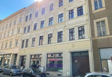 PROVISIONSFREI ! STILVOLLES MEHRFAMILIENHAUS 100% VOLL VERMIETET