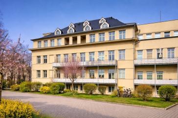 Property thumbnail 12