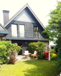 TOP-LAGE 1-FAM-HS. AUF 621QM GRUNDSTÜCK 5 ZIMMER 3 BÄDER GARAGE FUßBODENHZEIZUNG ANGERMUND