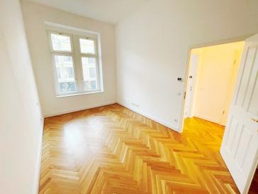 WOHNEN IM SCHÖNEN BAROCKVIERTEL - BEZUGSFREI – Dresden – Vorschaubild 5