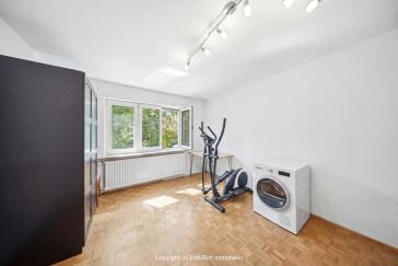CHARMANT: Vermietete Eigentumswohnung mit 2 Balkonen und Garage in beliebter Lage der Oststadt – Karlsruhe – Vorschaubild 8